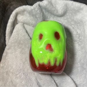 Poison apple wine epoxy tumbler